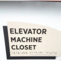 Custom Ada Braille signalisation deyò siy twalèt